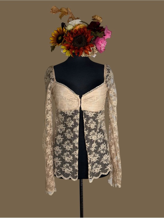 Arden B Tops - Arden B sheer floral lace flyaway top